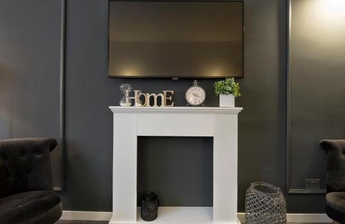 Voghera Apartment | Suite Vogue Visconti