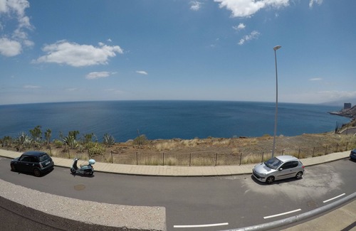 Santa Cruz de Tenerife Apartment | Suite with terrace overlooking the sea and pool for a fee.