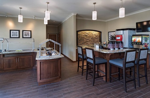 McNeil Condo | Suite with Air-Conditioning, Outdoor Pool Access, Free Breakfast + More!