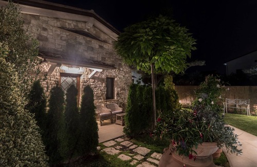Rivotorto Apartment | Suite with Jacuzzi and swimming pool in Assisi