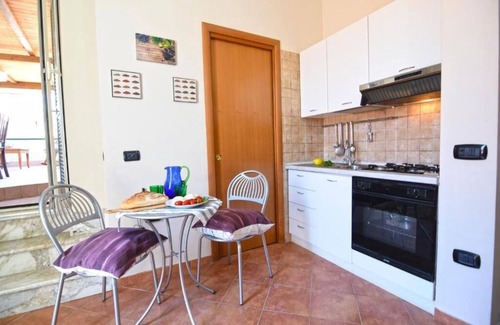 Quartieri Spagnoli Apartment | Suite with terrace San Martino "Case Cosi"