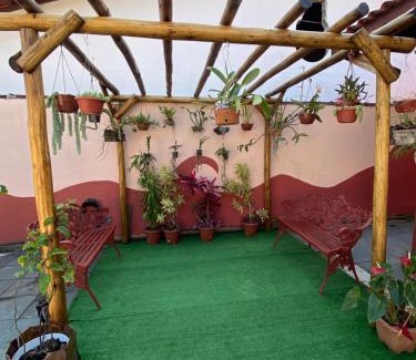 Indaia House | Suite3 a 3 quadras da praia