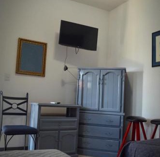Chihuahua Apartment | Suites Cervantes