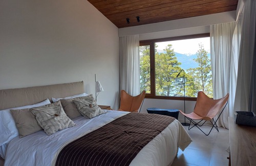 Villa Arelauquen Hotel | Suites del Lago Lenga A
