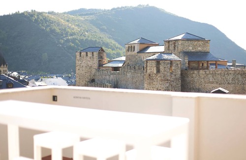 Ponferrada Apartment | SUITES