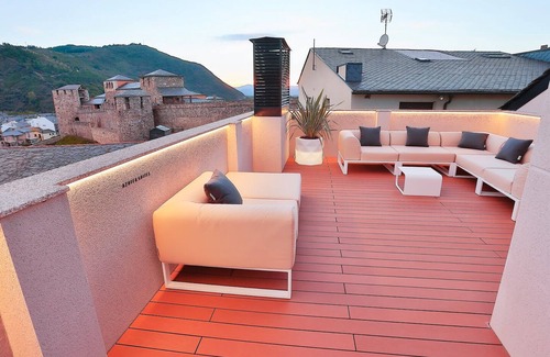 Ponferrada Apartment | SUITES