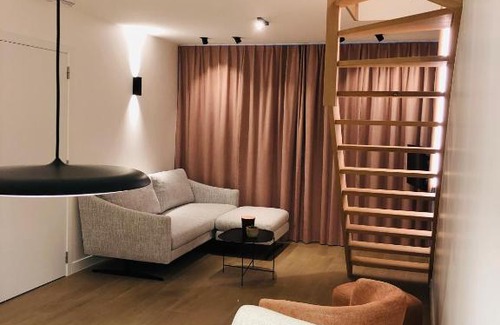 Sint-Michiels Bed & Breakfast | Suites Le Porte-Bonheur