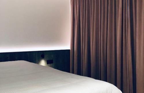 Sint-Michiels Bed & Breakfast | Suites Le Porte-Bonheur