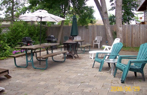 Wasaga Beach Cottage | Suites of Wasaga - Unit #1- mins walk Beach 1