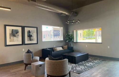 Downtown Apartment | Suites on Phillips