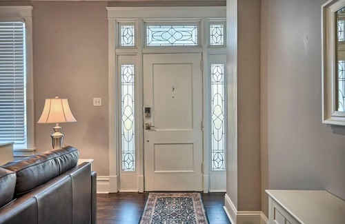 Harrisburg - Hershey Apartment | Suites on Seneca - Lovely 2 Bed 1 Bath Apartment