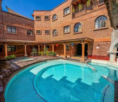 Centro Hotel | Suites Paraiso Tequis