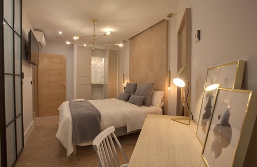 Palacio House | Suites You Soho