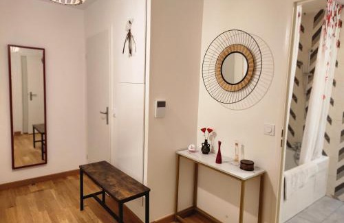 Clamart Apartment | Suki's