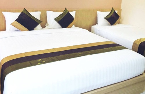Nai Mueang Hotel | Sukkhamas Pirom Hotel