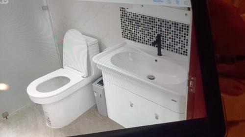 Hua Thanon House | Suksan Seaview Apartment