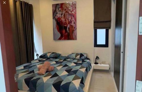 Hua Thanon House | Suksan Seaview Apartment