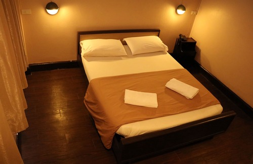 Ban Phan Thom Hotel | Suksawad Hotel