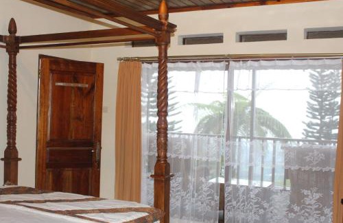 Hargomulyo Bed & Breakfast | Sukuh Cottage