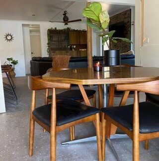 Jamieson House | Sul Lago - Lakefront Family Friendly home
