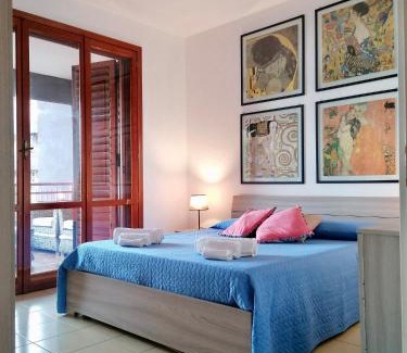 Letojanni Apartment | Sulla spiaggia di Letojanni