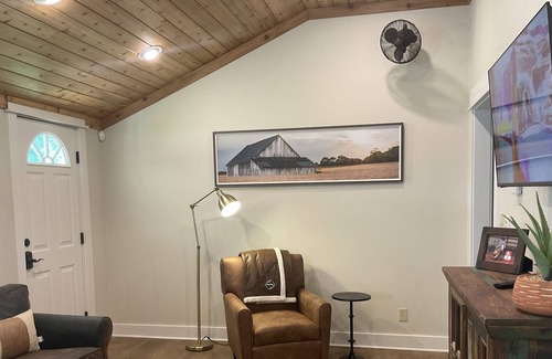 Eastabuchie Other | Sullivan Farmhouse just off Interstate 59 Hattiesburg, MS and Petal, MS
