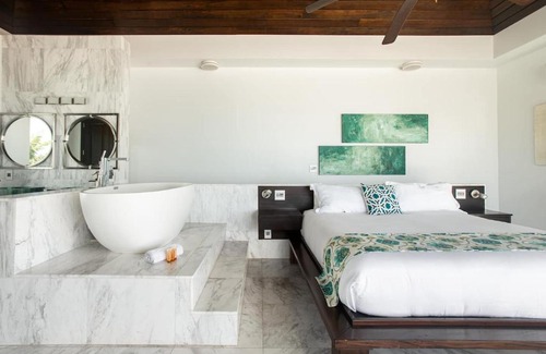 Ocean Point Villa | SulMare at Sapodilla Bay Luxury villas