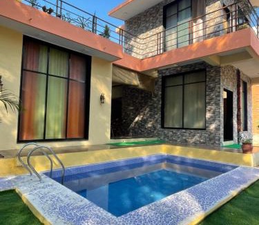 Devdholera Villa | Suman Madhu Mansion
