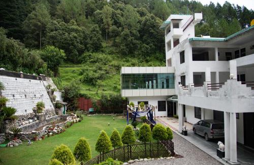 Pithoragarh Hotel | Sumeru Resort