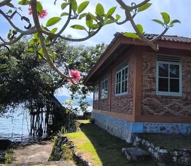 Ambarita House | Summa Terra