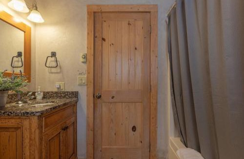 Island Park Apartment | Summer Adventure Awaits! Hidden Pines- Yellowstone
