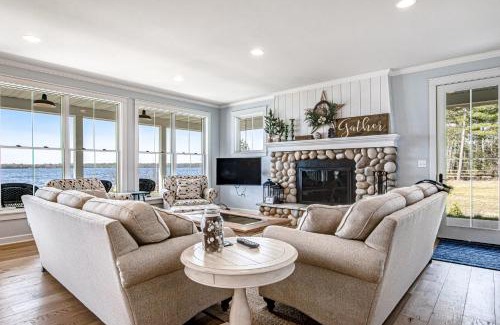 St Germain House | Summer Breeze & Endless Summer