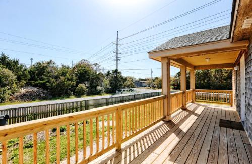 Waves House | Summer by the Sea