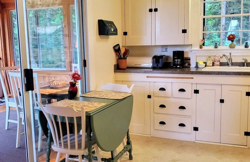 Center Lovell Cottage | Summer Cottage nA True Maine Country Cottage In Quiet Lovell Maine