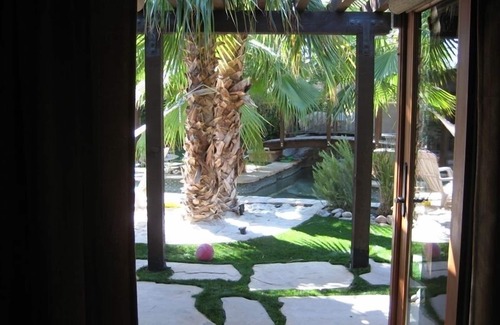 Warm Sands Villa | SUMMER DISCOUNTS! LARGE POOL - STAYS COOL! 8ft deep +river.