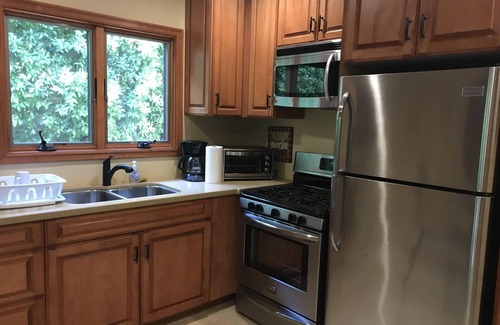 Warm Sands Villa | SUMMER DISCOUNTS! VERY LARGE POOL! 8ft Deep. STAYS COOL! LAZY RIVER TOO!