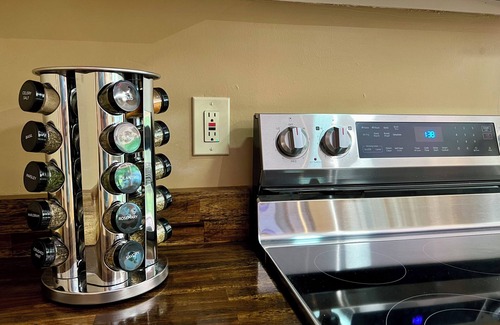 Putnam Hall House | Summer Escape Pool+Hot Tub+Games Home in Keystone Heights, Pet friendly