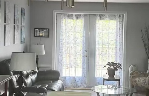Sydney House | Summer/Fall vacation rental