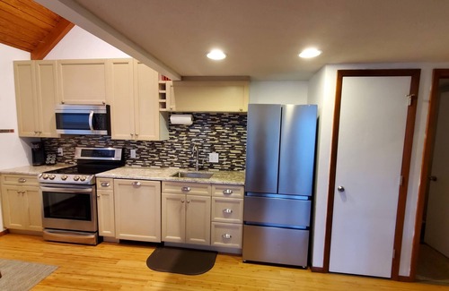 Thayerville Condo | Summer Fun at our Centrally Located Lake View Condo that sleeps 6!