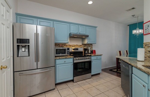 Euless House | Summer Gem w/Home Office & Patio Near DFW Airport