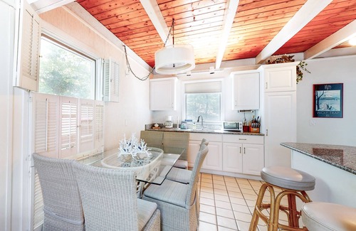Summersea House | Summer home with expansive deck & wonderful location for beachgoers