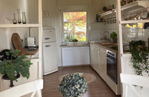 Rhein-Lahn-Kreis District House | Summer house by the forest