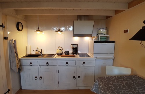 Dorp House | Summer in the old stable