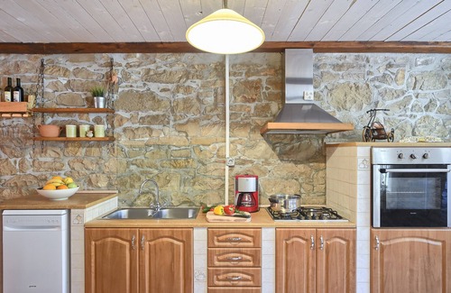 Rakalj House | Summer offer/holiday home Mara in stone/near the sea/quiet place/outdoor whirlpool