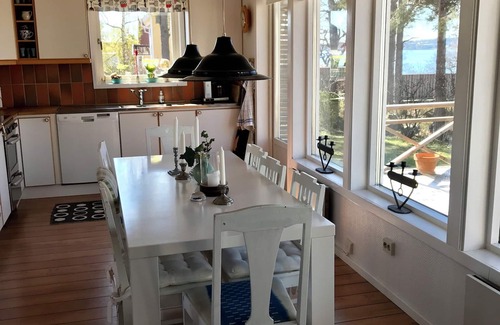 Vastervik Cottage | Summer paradise 25 m from the sea, Västervik