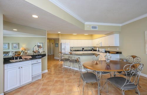Orange Beach Condo | 🏝️SUMMER PRICE DROP! Admiral Quarters Spacious Gulf Front Condo. Amazing Views.