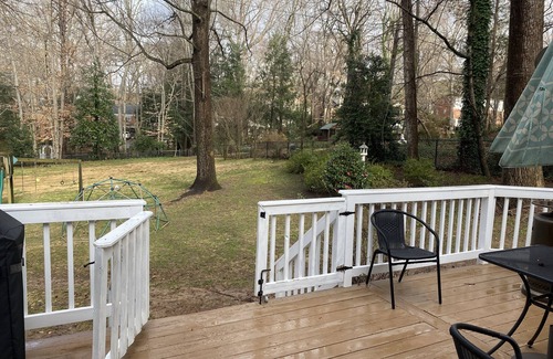 North Hills House | Summer Rental - 5 min Walk to North Hills