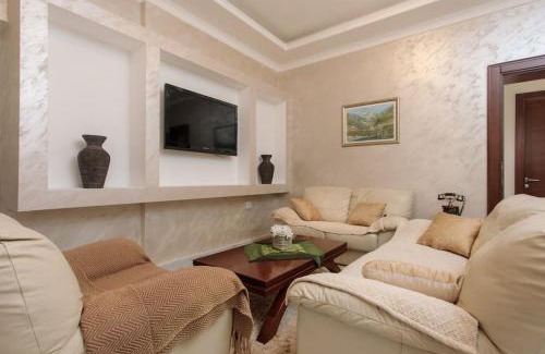 Lipci House | Summer retreat