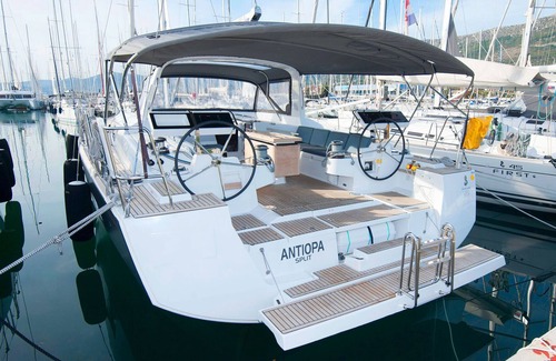 Split Boat Rental | Summer Sailing in Croatia