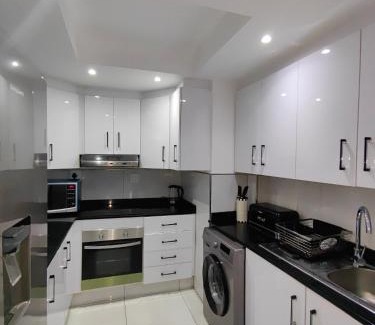 Durban Beachfront Apartment | Summer sands north beach